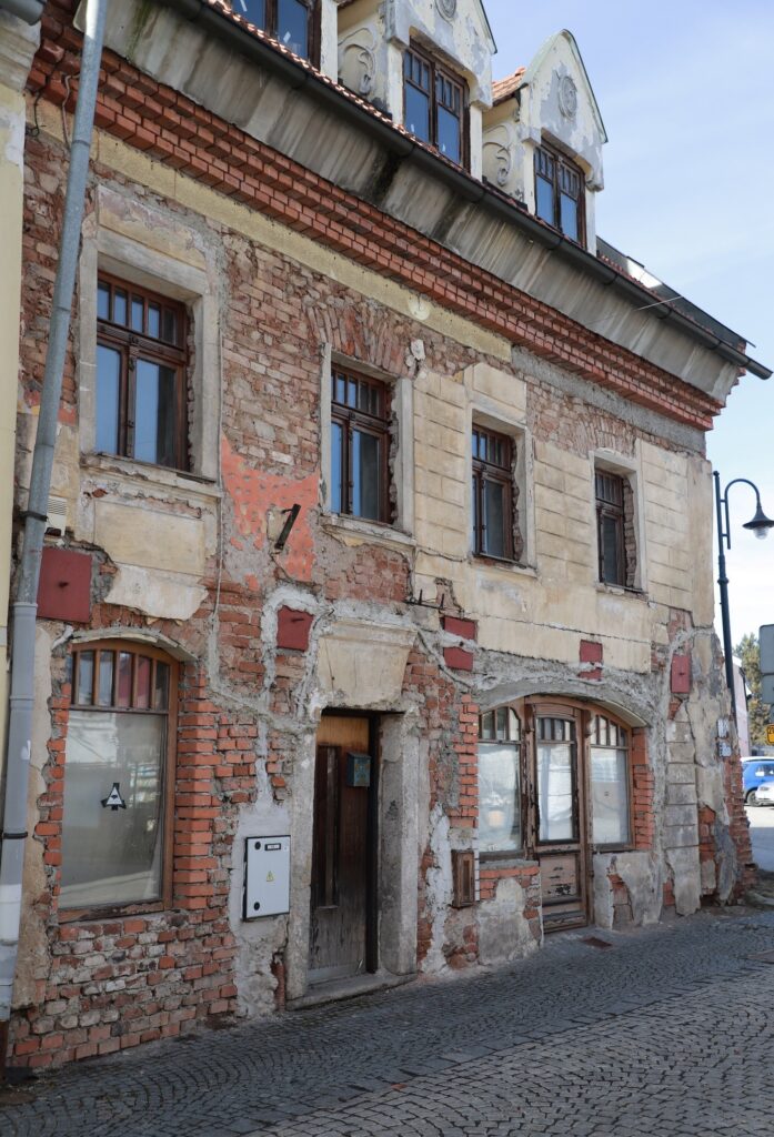Ostrov - Bild 42