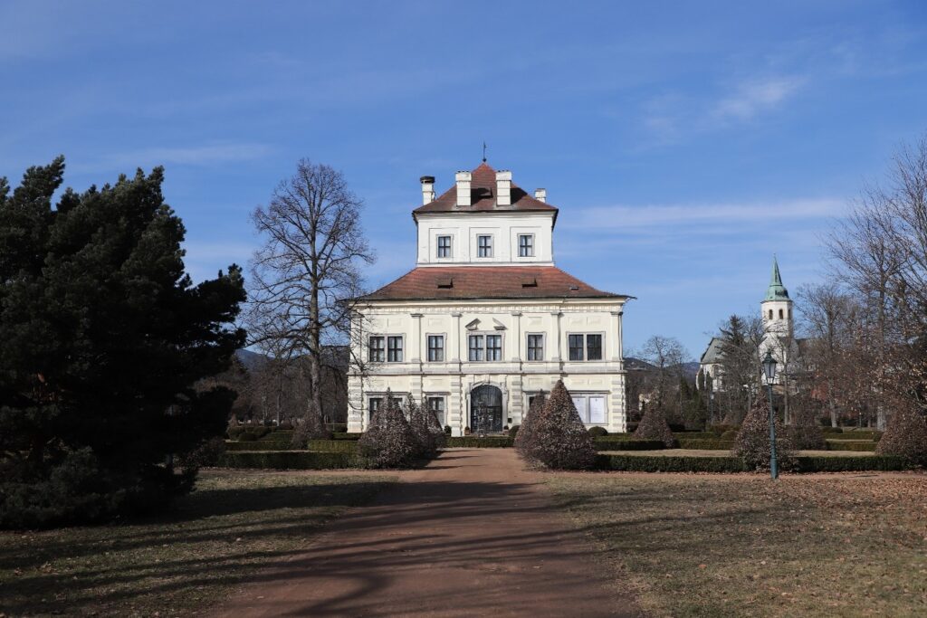 Ostrov - Bild 6