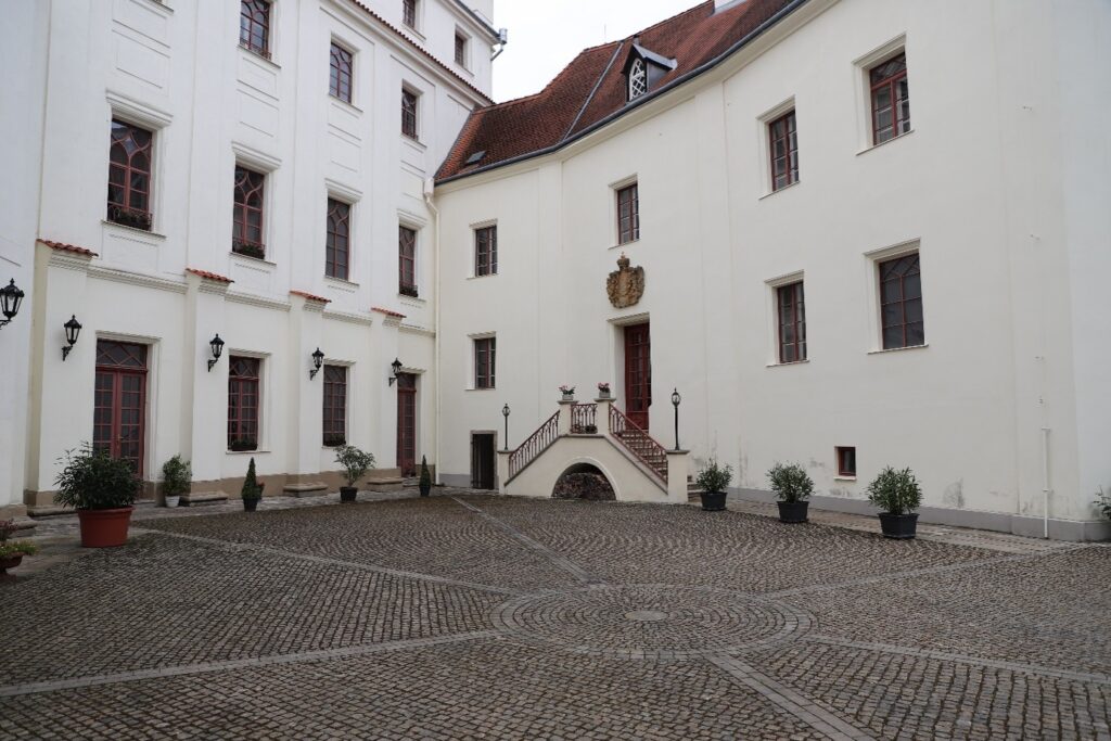 Schloss Bor - Bild 10
