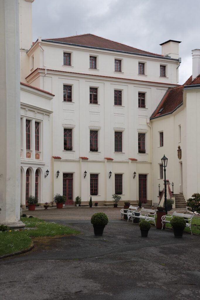 Schloss Bor - Bild 38