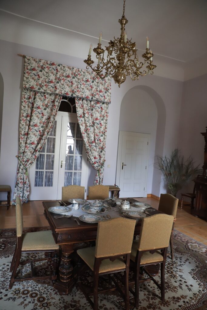 Schloss Bor - Bild 80
